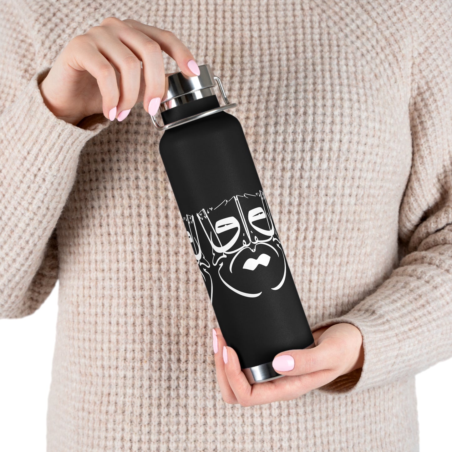 22oz Vacuum Insulated Stainless Steel Bottle with Persian Calligraphy Design - Double Wall, BPA Free, Spill-Proof, Scratch & Fade Resistant